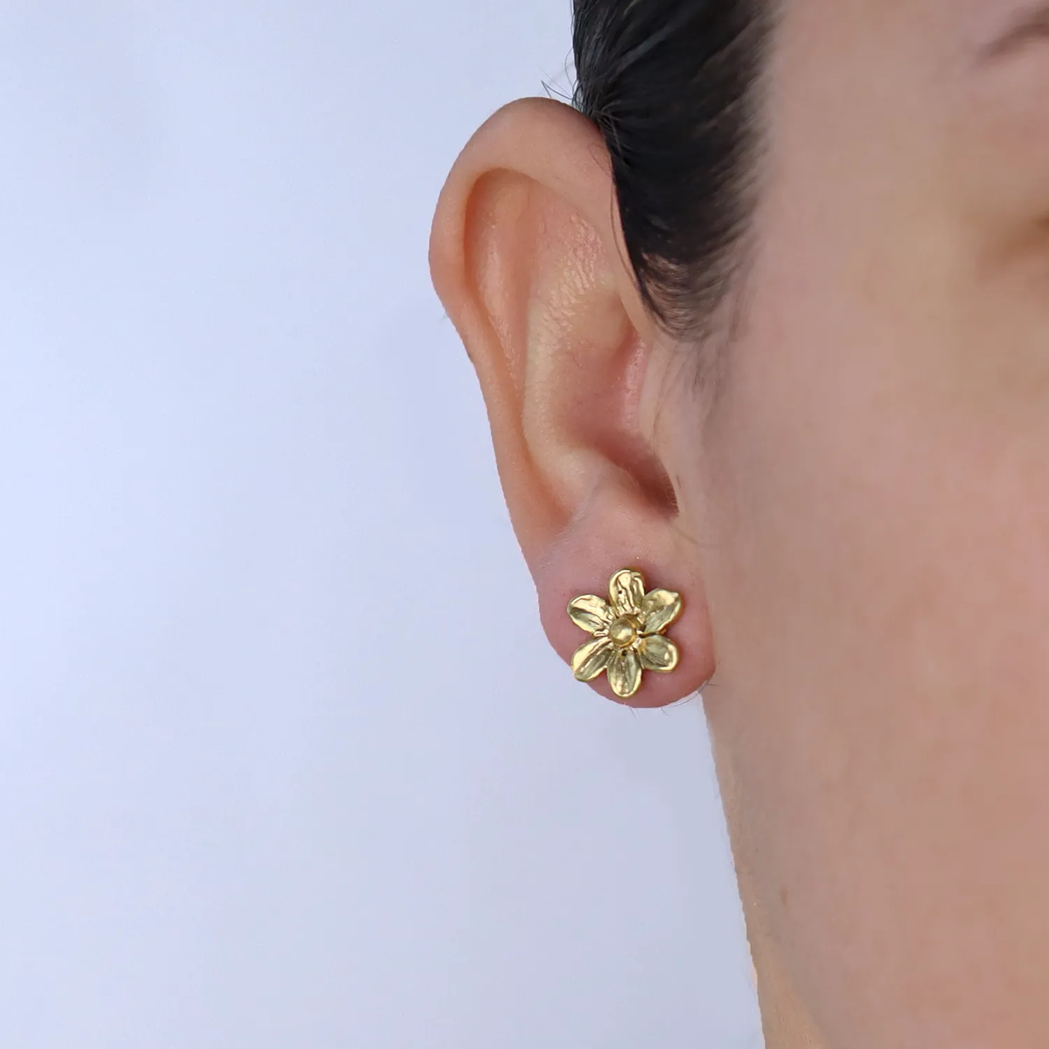 Daisy Stud Earrings