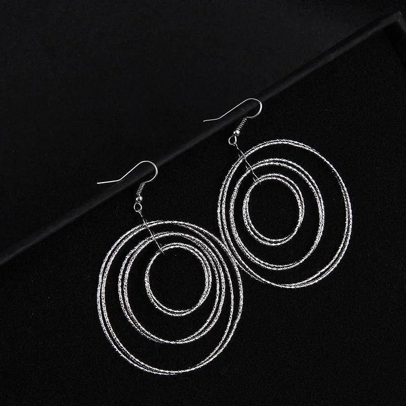 Dangling Circles Earrings in Gold or Silver for Women