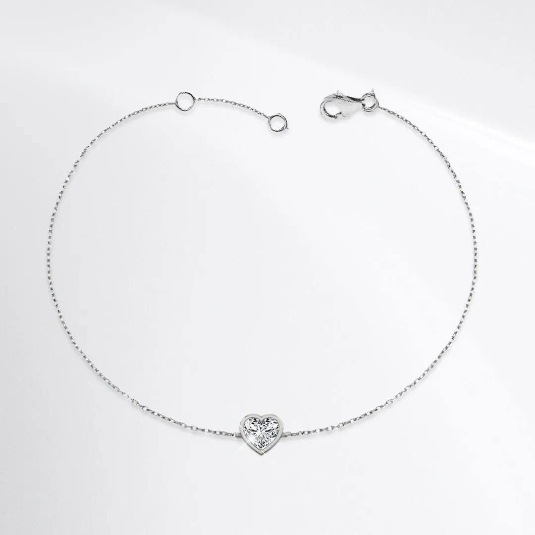 Heart Bezel Solitaire Diamond Bracelet 18kt