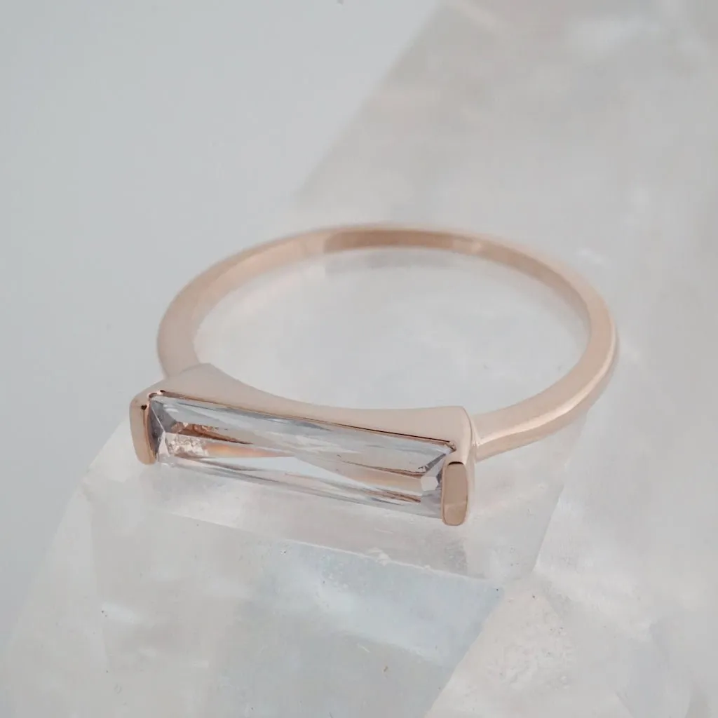 Lorena Baguette Ring