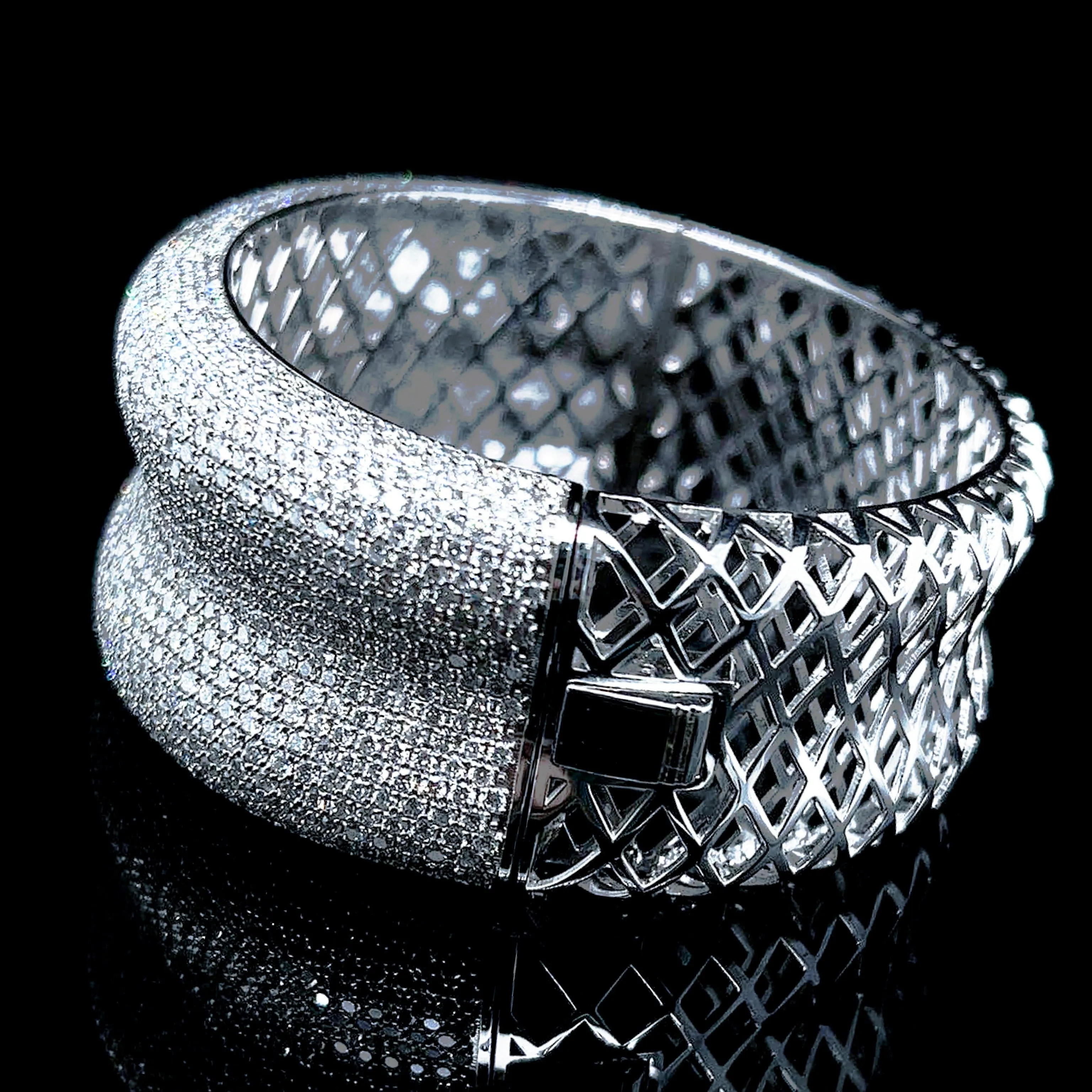 NEW Millionaire’s Paved Diamond Bangle 18kt