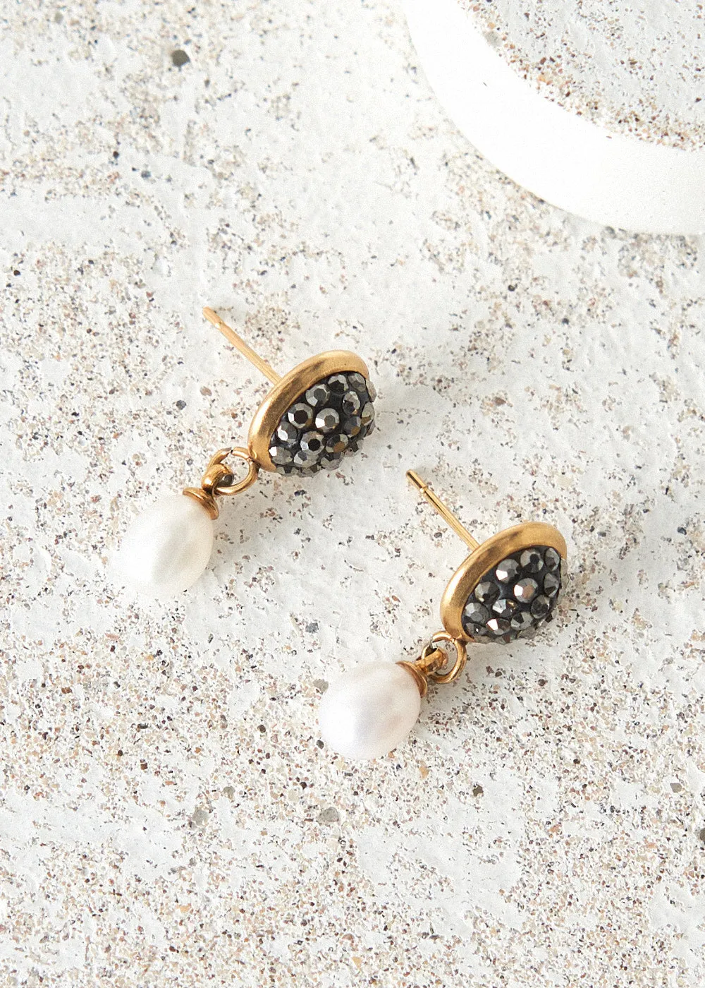 PYRITE PEARL DROP EARRING