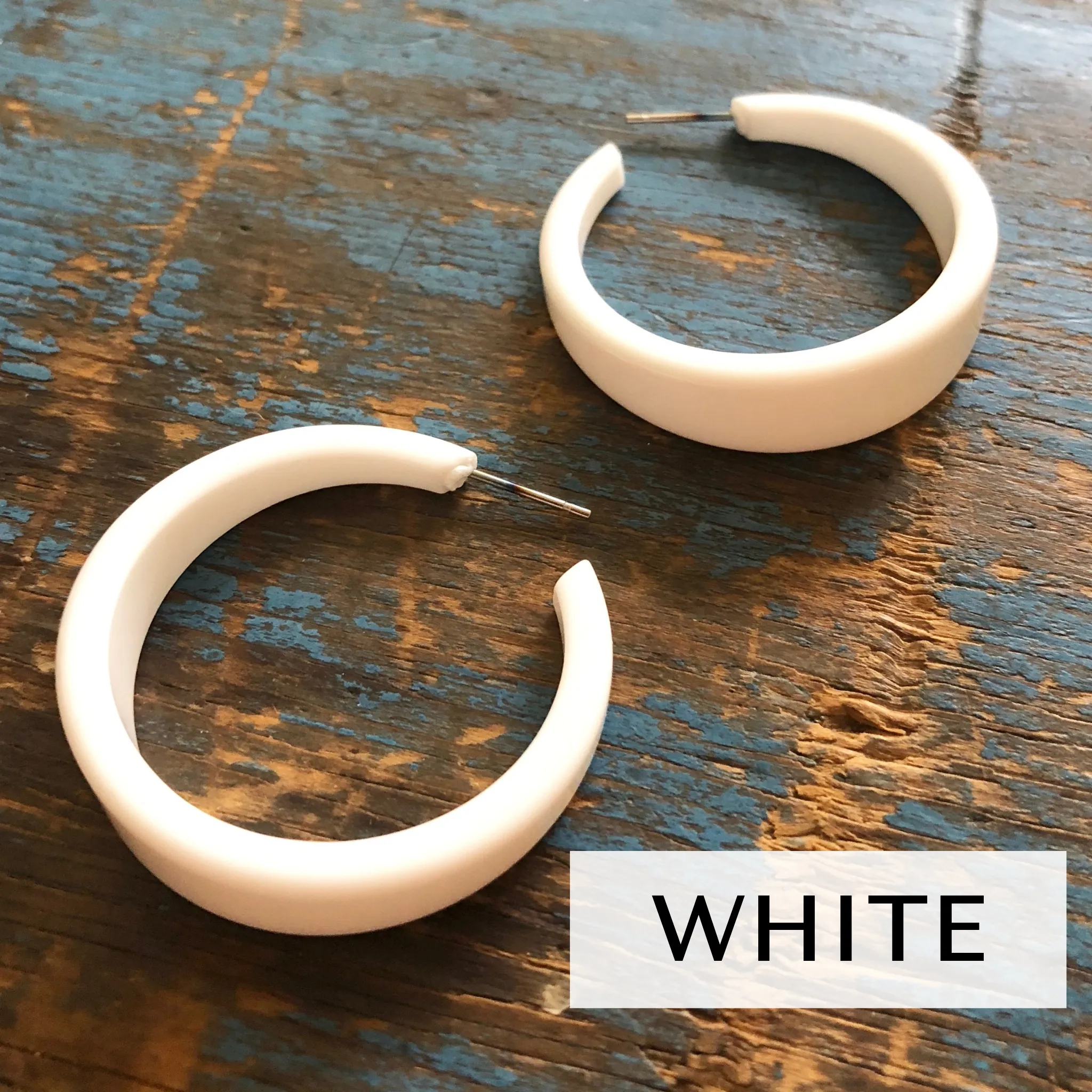 Shiny Emily Hoop Earrings