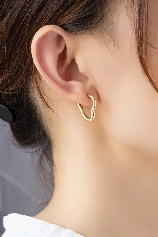 TEEK - Heart Hinged Hugging Hoop Earrings