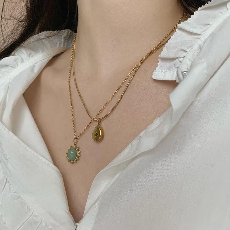 Vintage Water Drop Pendant Necklace